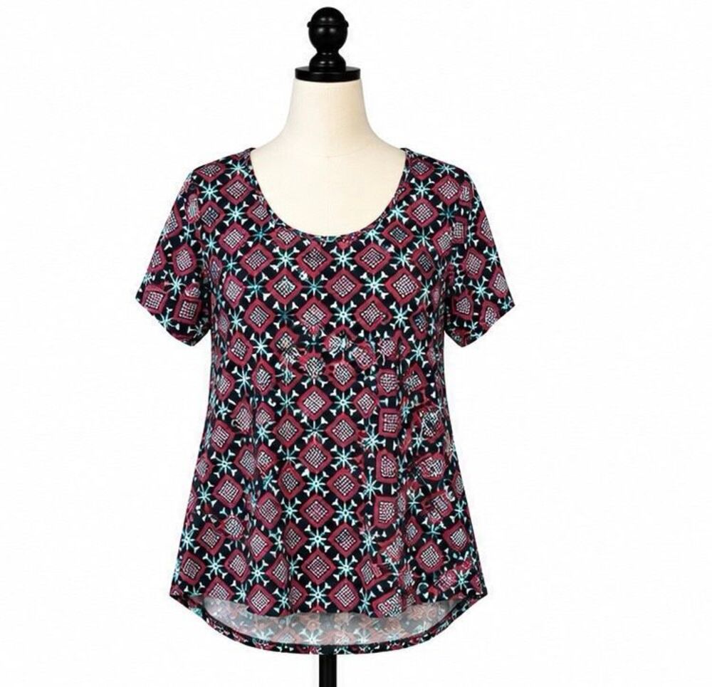 Lularoe Classic Tee